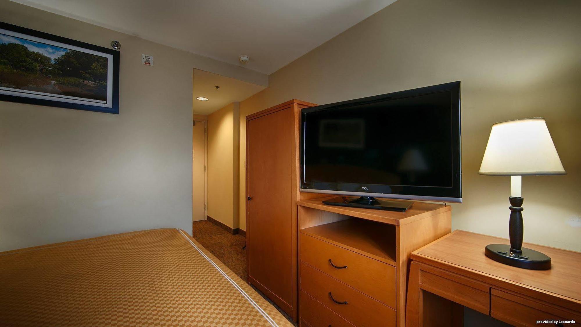 Midtown Convention Center Hotel Nyc New York Exterior foto